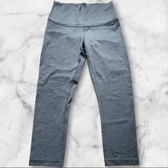 Lululemon Size 6 Wunder Under 20" Gray - Picture 1 of 2